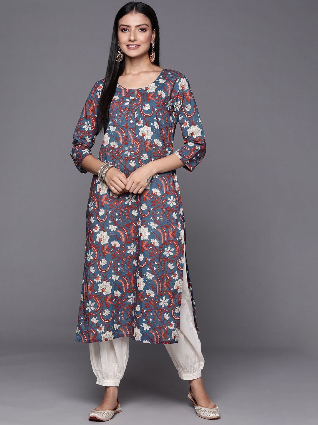 Varanga Women Blue & Maroon Floral Printed Indie Prints Kurta