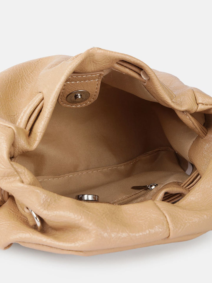 DressBerry Textured Handheld Bag