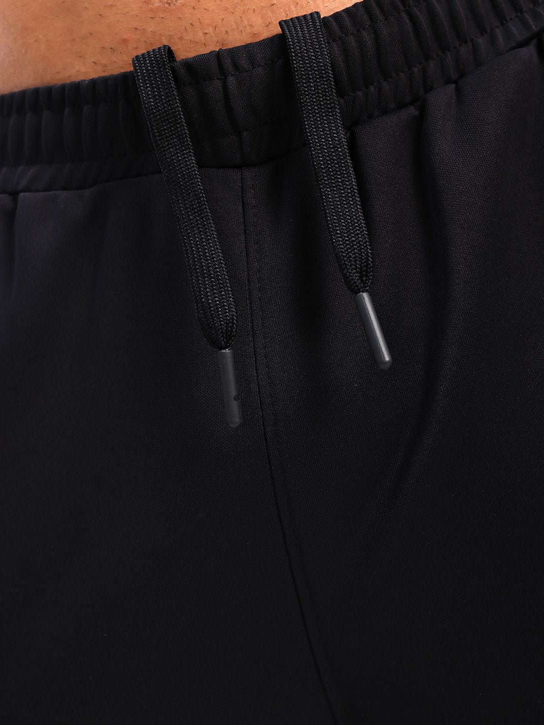 HRX by Hrithik Roshan Men Cargo Style Rapid-Dry Training Joggers with Contrast Piping