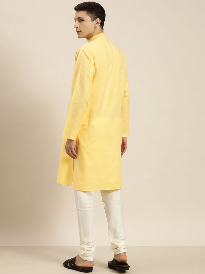 SOJANYA Men Yellow Dobby Weave Kurta