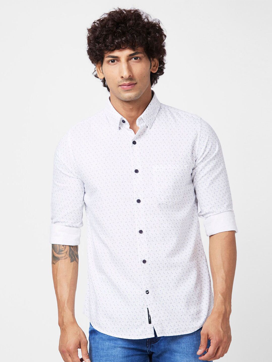 SPYKAR Slim Fit Micro Ditsy Printed Casual Shirt
