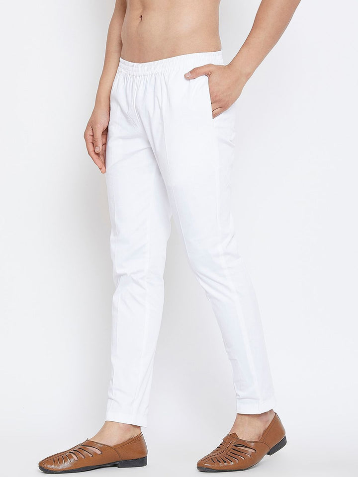 See Designs Men White Solid Pyjamas