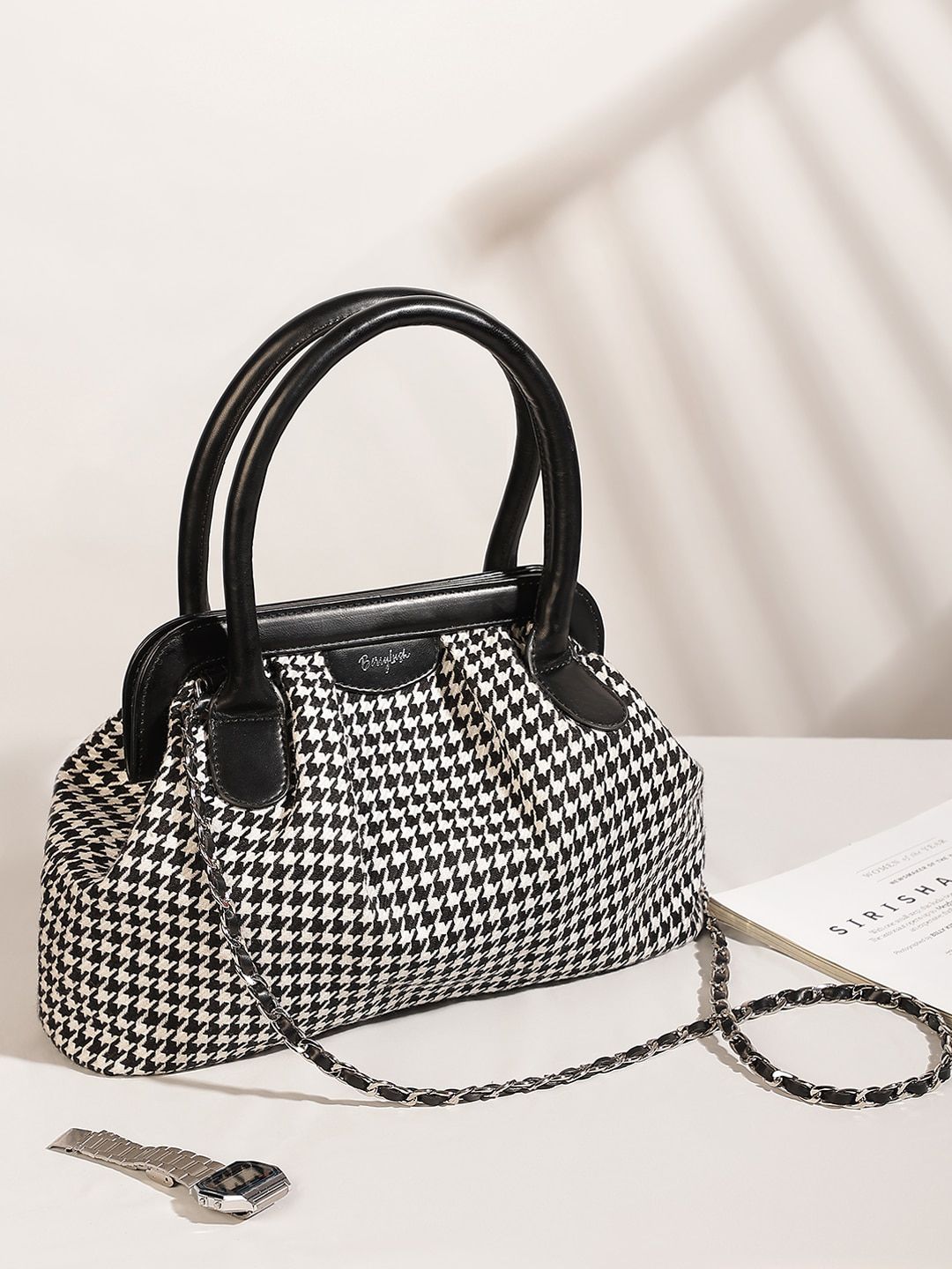 Berrylush Checked Structured Handheld Bag