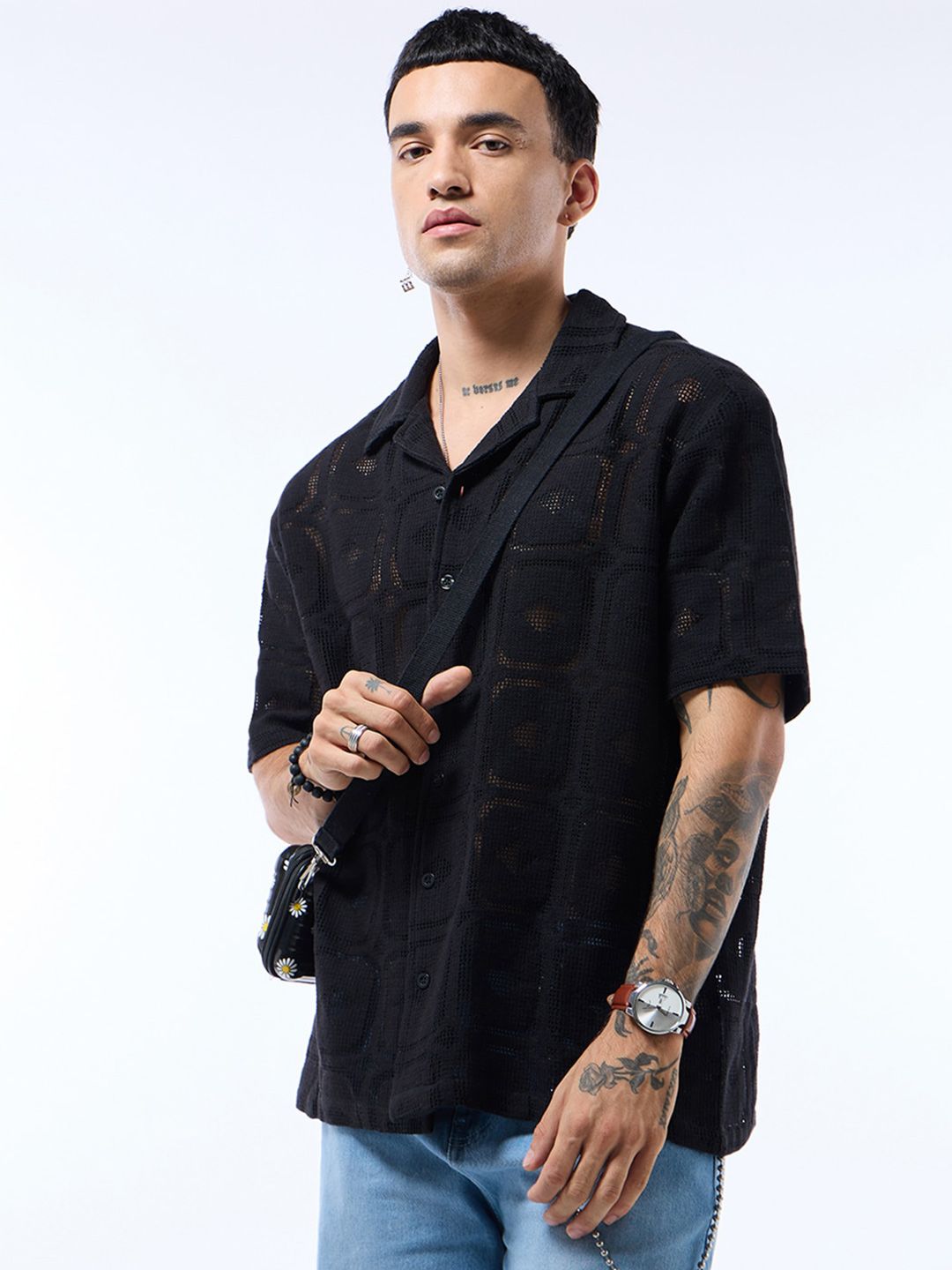 Bewakoof Men Cuban Collar Textured Self Design Pure Cotton Oversized Casual Shirt