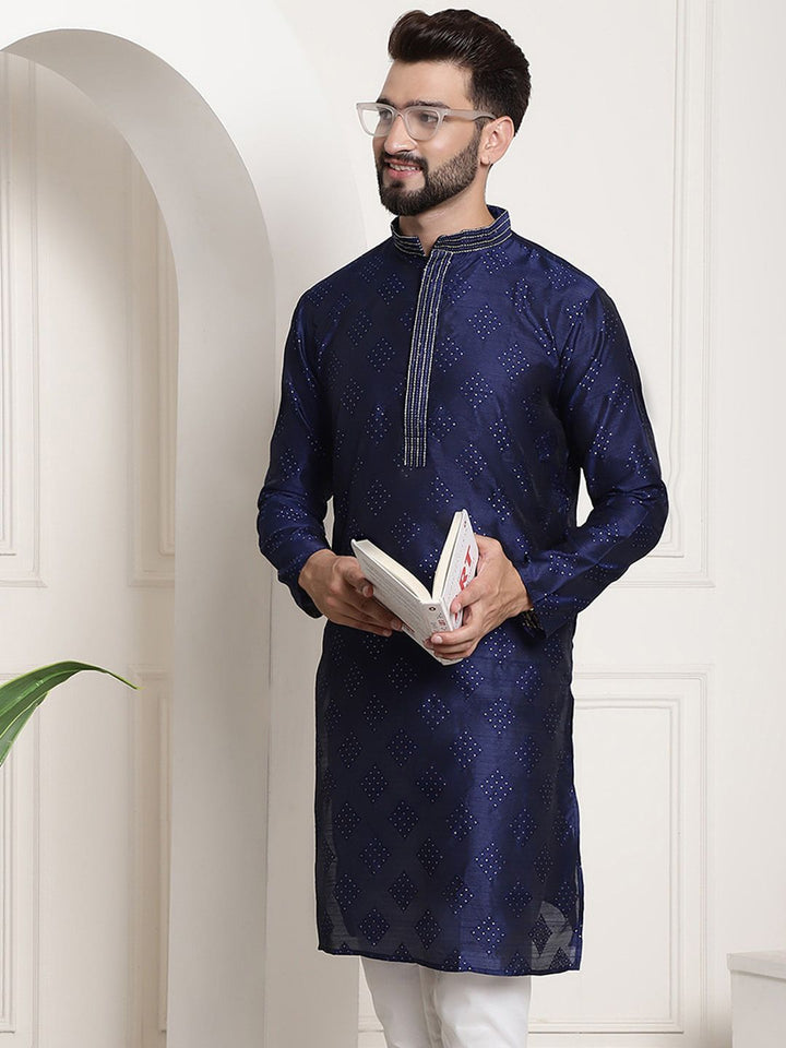 SOJANYA Band Collar Woven Design Kurta