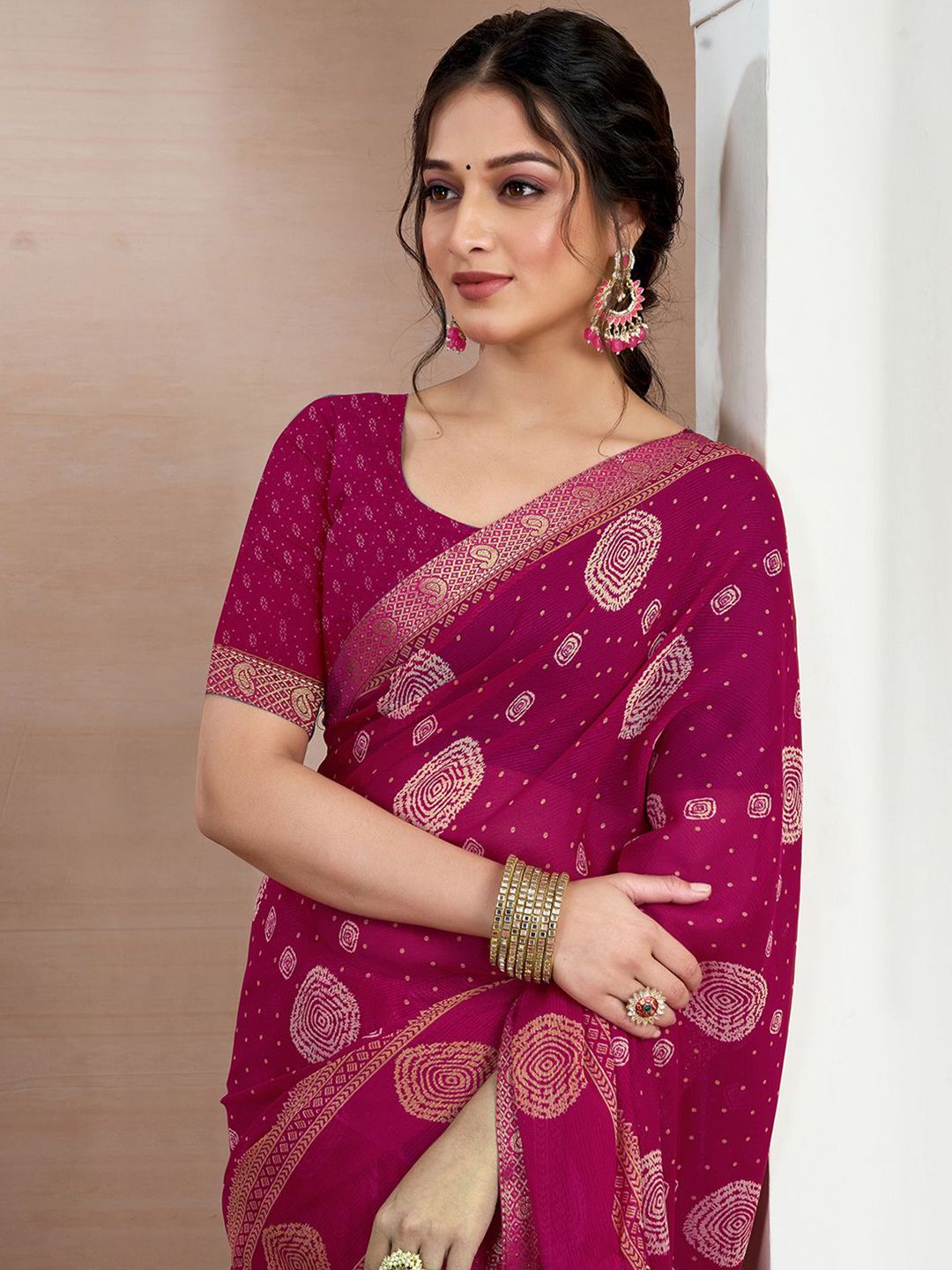 KALINI Abstract Printed Pure Chiffon Saree