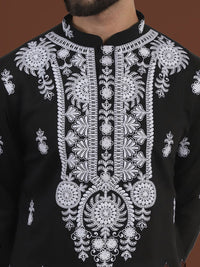 SOJANYA LUXE Motif Etnik Bersulam Kolar Mandarin Lurus Kapas Tulen Kurta & Piyama
