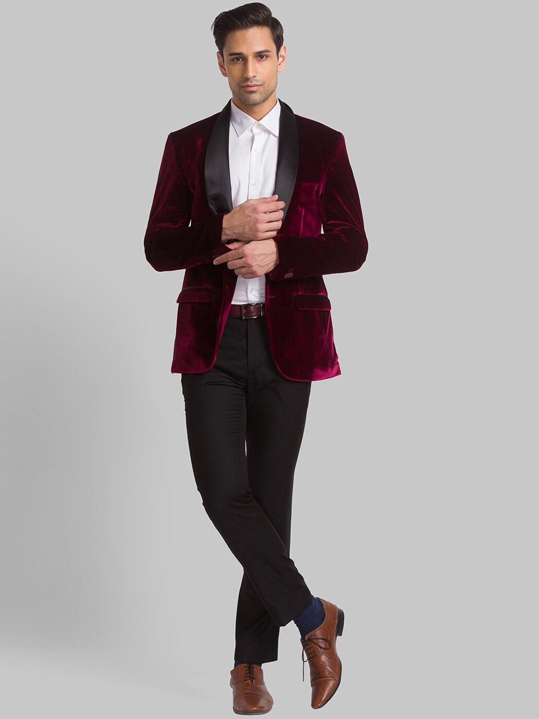 Park Avenue Men Velvet Single Breasted Dua Piece Suit