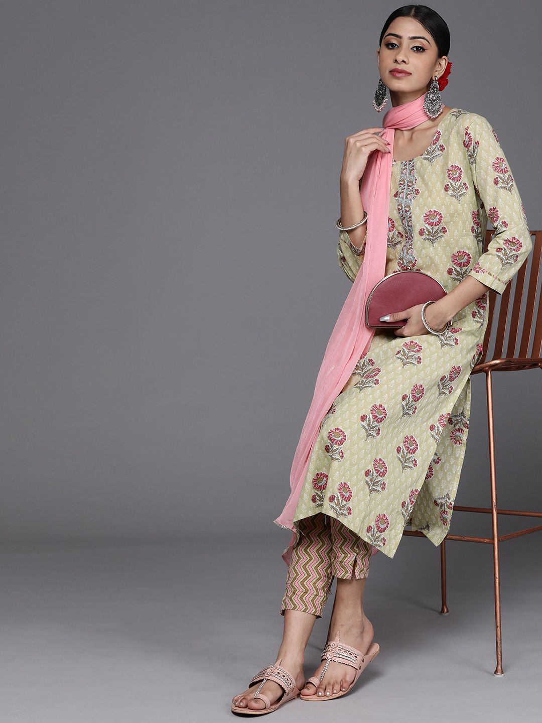 Varanga Women Green & Pink Floral Printed Pure Cotton Kurta with Trousers & Dupatta