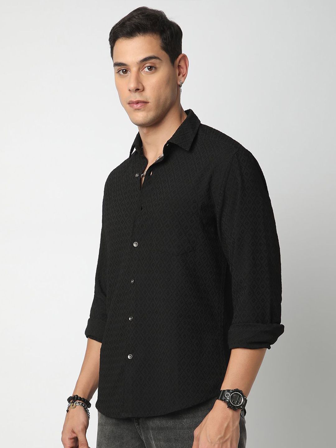 VASTRADO Men Classic Spread Collar Micro Ditsy Printed Slim Fit Casual Shirt