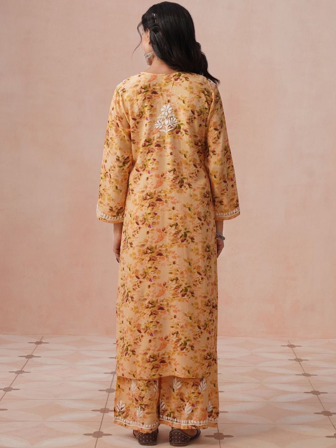 House of Chikankari Women Printed Regular Chikankari Kurta with Trousers