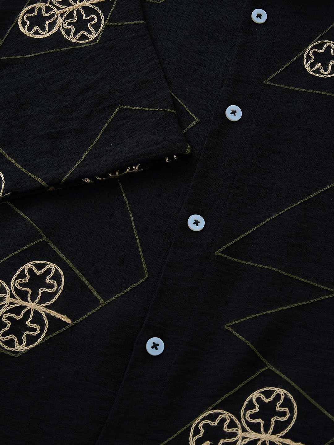 Thomas Scott Men Embroidered Regular Fit Casual Shirt
