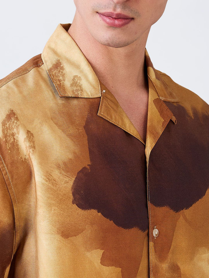 SPYKAR Men Relaxed Fit Cuban Collar Abstract Printed Casual Shirt