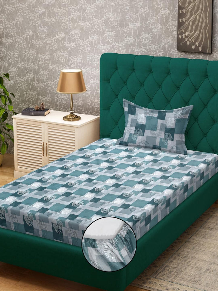 KLOTTHE Green Geometric Cotton Single Bedsheets