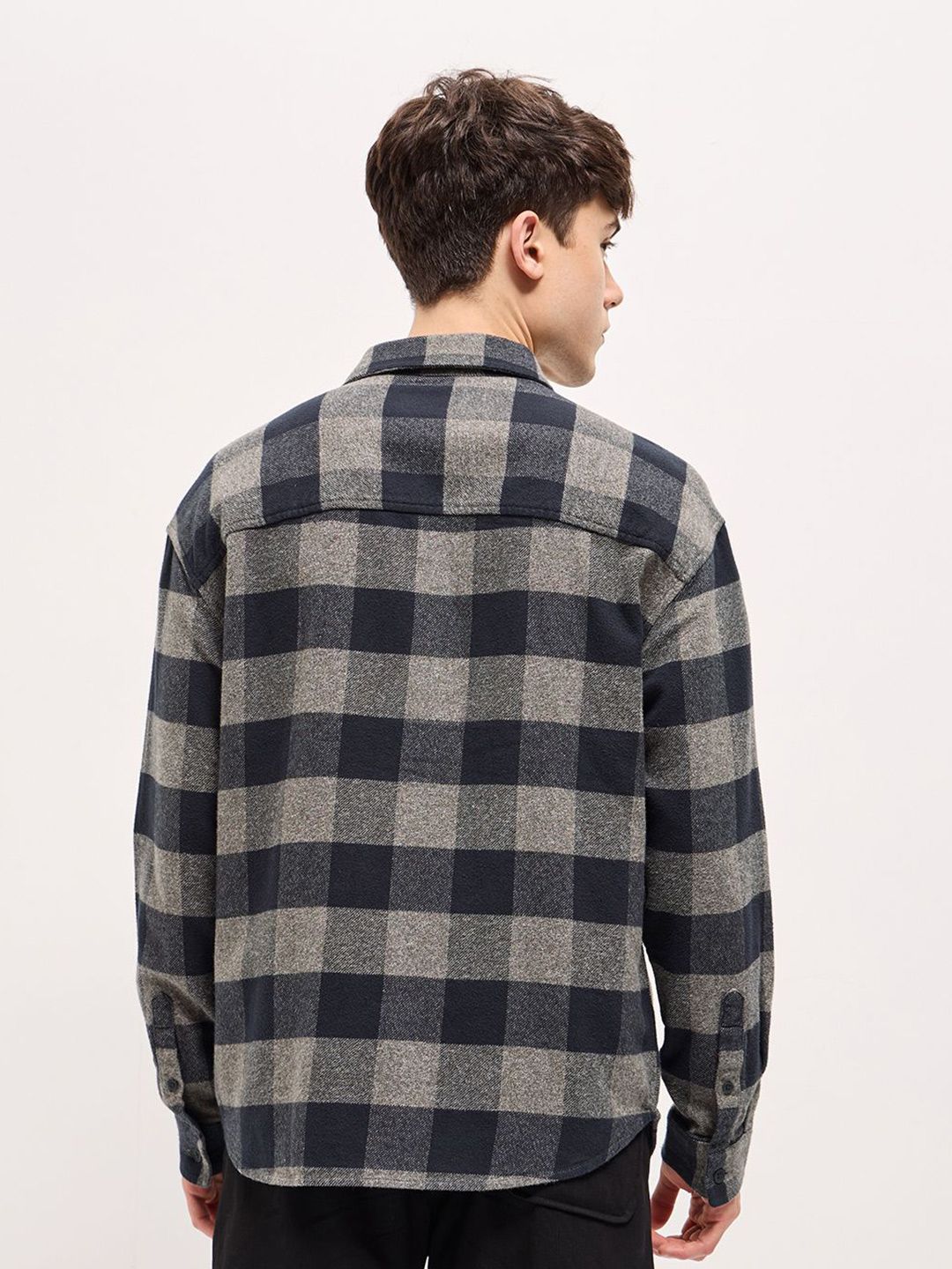 THE BEAR HOUSE Men Spread Collar Buffalo Checked Cotton Shirt