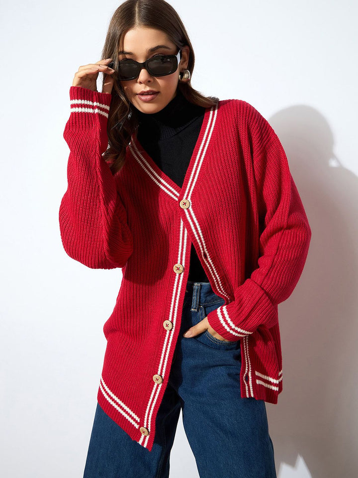 SASSAFRAS Women Self Design V - Neck Pullover Sweater