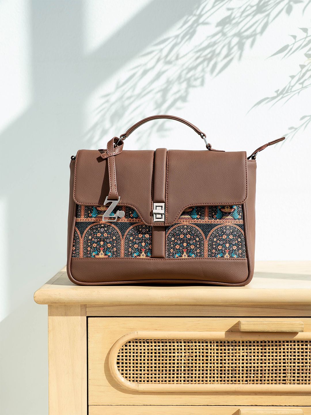 Zouk Peacock Motif Dicetak Satchel Struktur