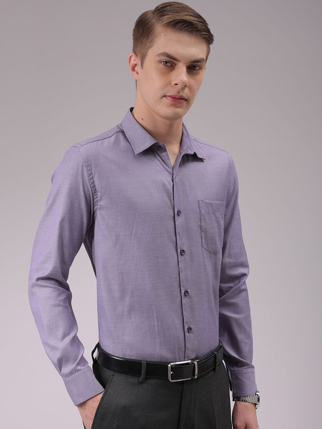 The Indian Garage Co. X Luxe Men Cutaway Collar Solid Slim Fit Formal Shirt