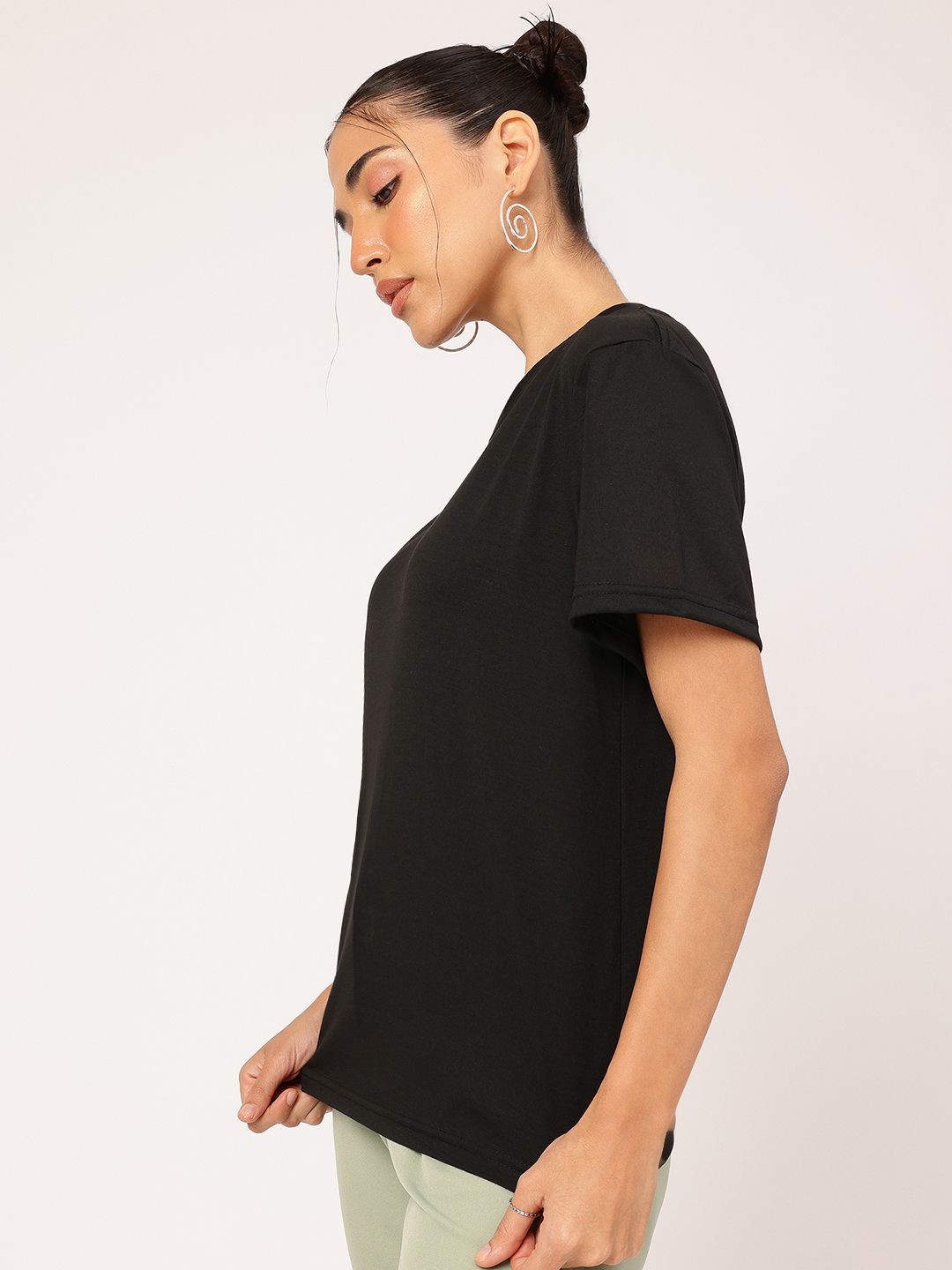 DressBerry Gleeful Graphic Back Printed T-shirt