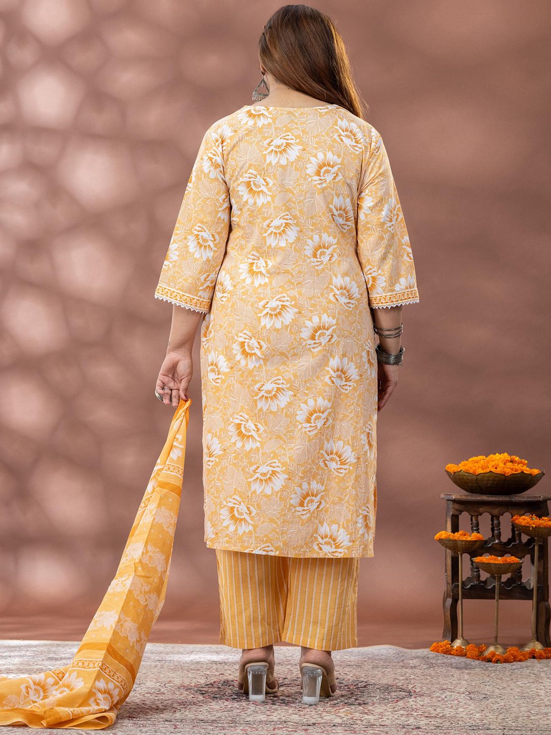 Mamicha Women Mustard Grace Set Kurta Sedia Dipakai