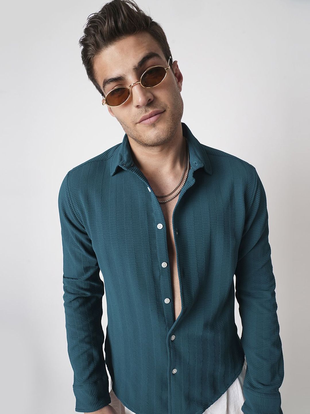 VASTRADO Men Classic Slim Fit Opaque Casual Shirt