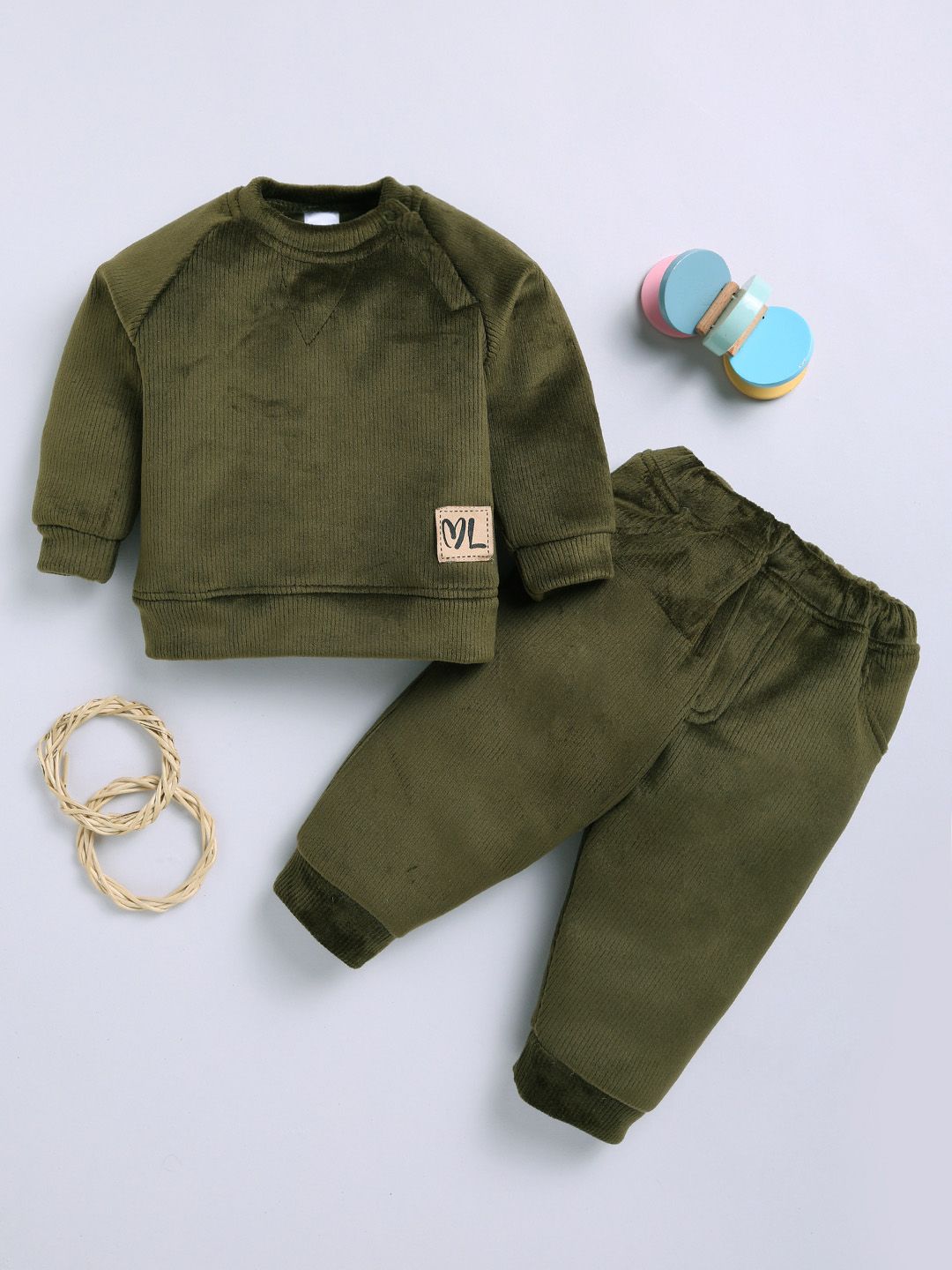 Moms Love Infant Boys Ribbed Velvet-Finish Pure Cotton Sweatshirt With Joggers