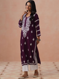 Rumah Wanita Chikankari Motif Etnik Bersulam Kurta Chikankari