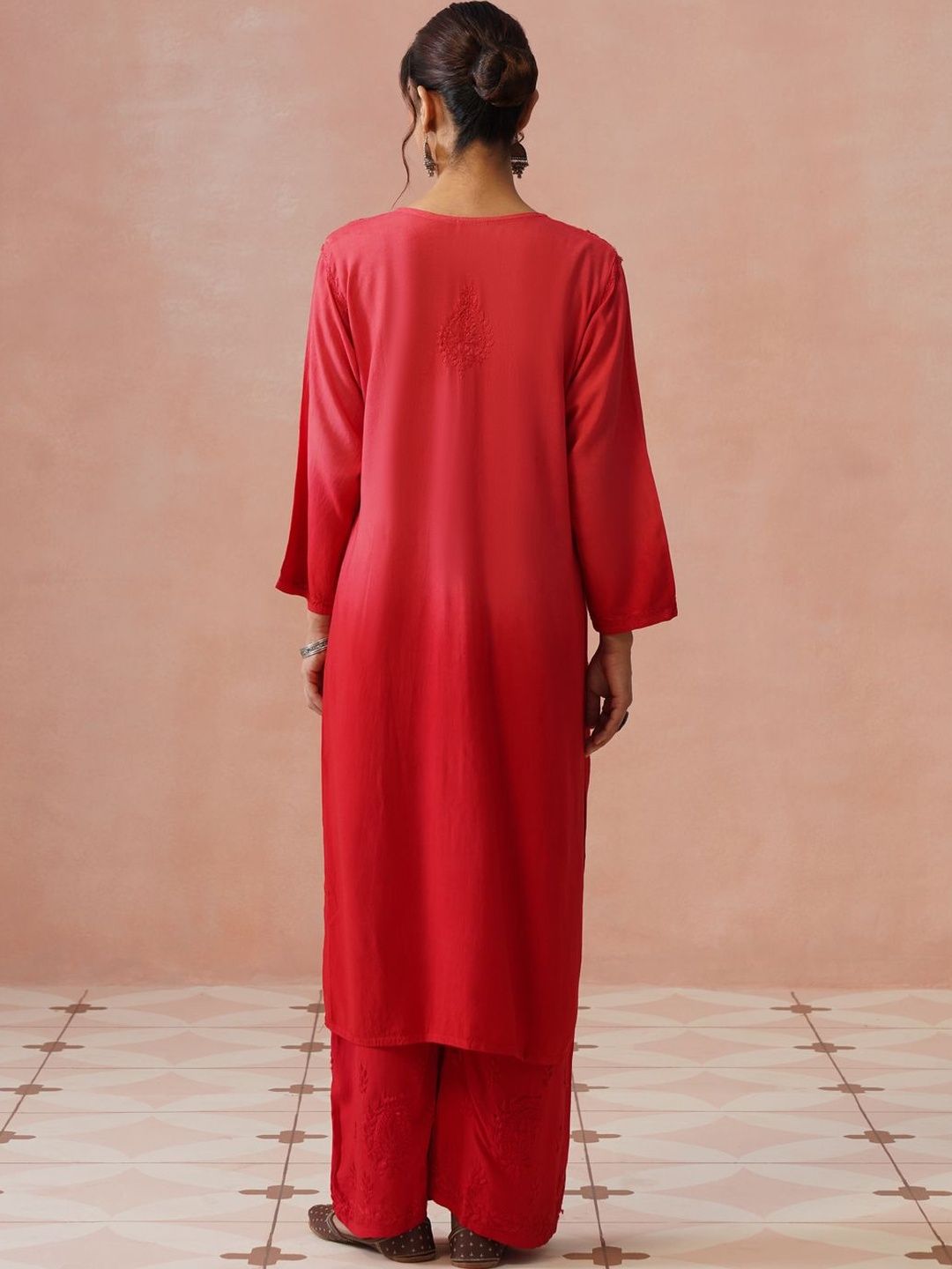 Rumah Chikankari Kurta Chikankari Biasa Wanita dengan Seluar