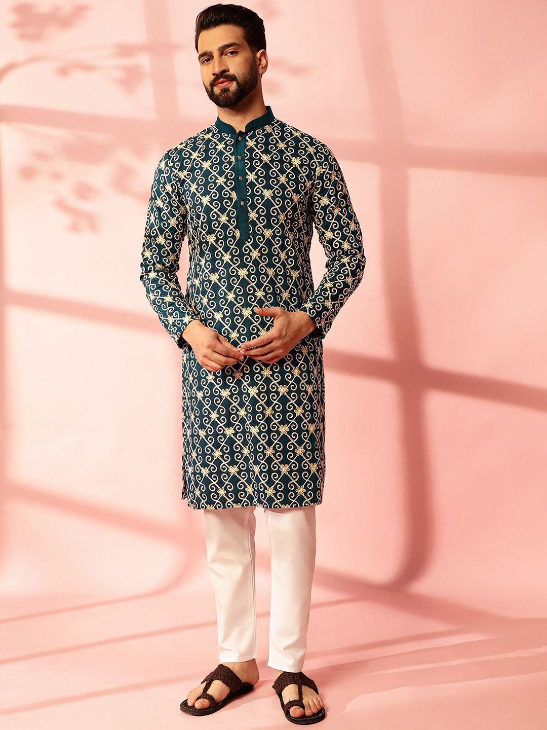 Anouk Men Floral Embroidered Regular Pure Cotton Kurta with Pyjamas