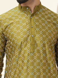SOJANYA Geometric Embroidered Regular Cotton Silk Kurta With Pyjama