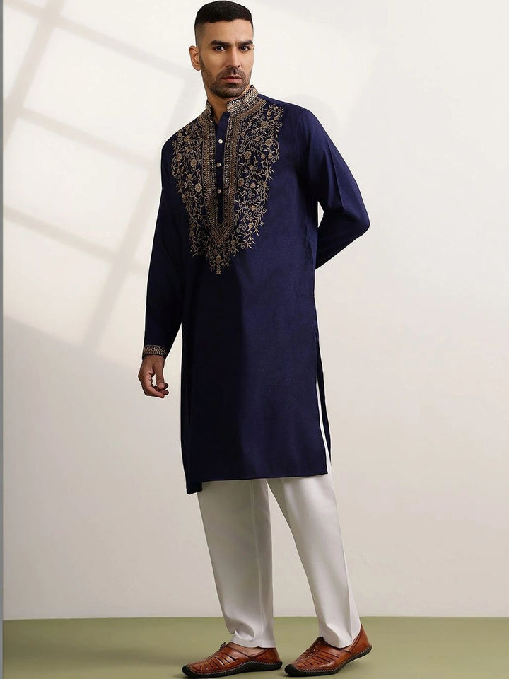 Anouk Men Ethnic Motifs Embroidered Regular Thread Work Kurta with Pyjamas