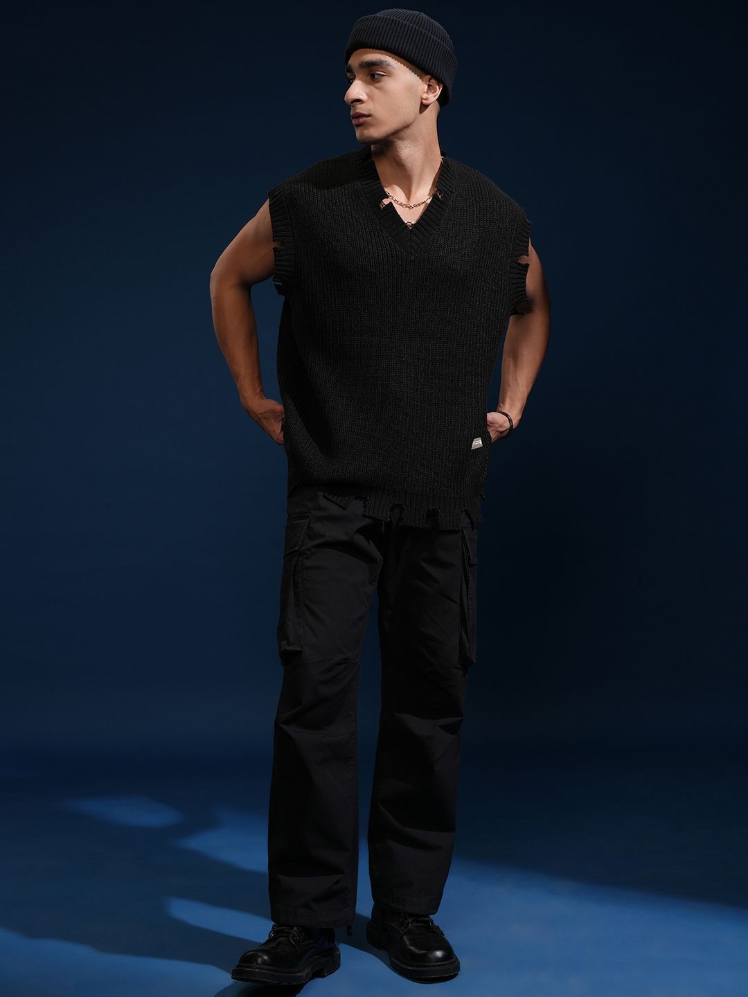HIGHLANDER Men Sleeveless V-Neck Sweater Vest