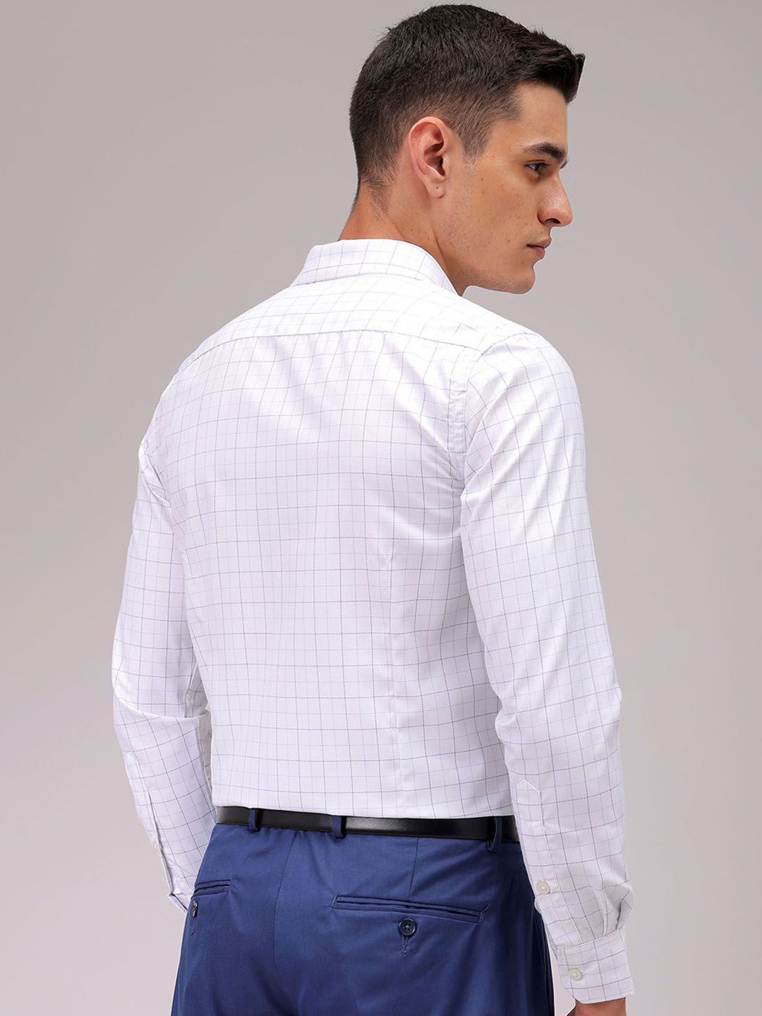 The Indian Garage Co. X Luxe Men Cutaway Collar Checked Slim Fit Formal Shirt