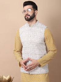 Kurta Kapas Tulen Bersulam Geometri Anouk Mustard Kuning dengan Jaket Churidar & Nehru