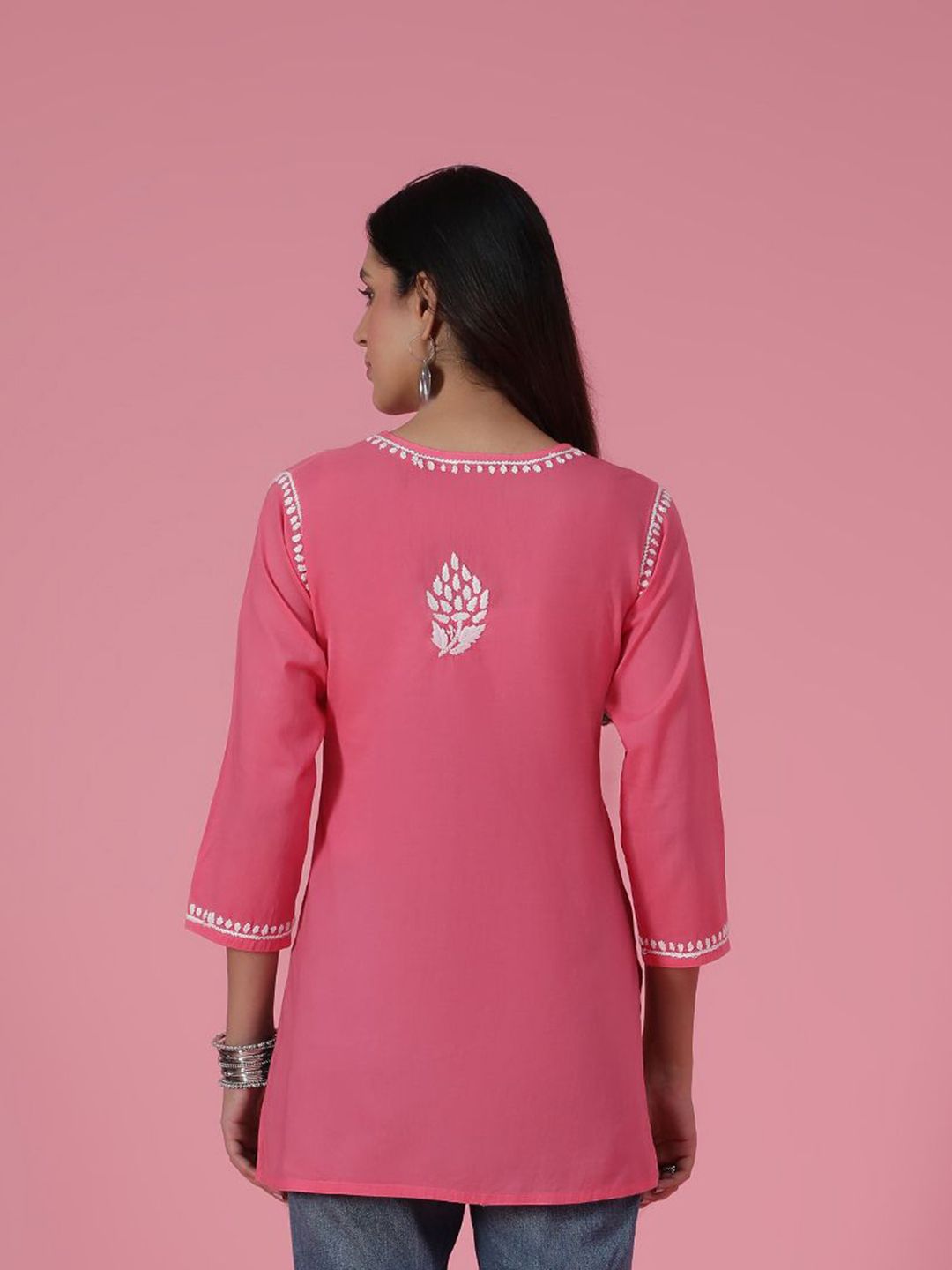 House of Chikankari Women Peach Cotton Chikankari Embroidered Kurta