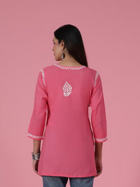 House of Chikankari Women Peach Cotton Chikankari Embroidered Kurta