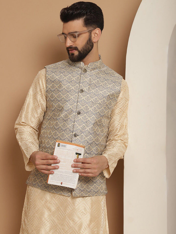 Anouk Embroidered Regular Thread Work Kurta Churidar with Nehru jacket