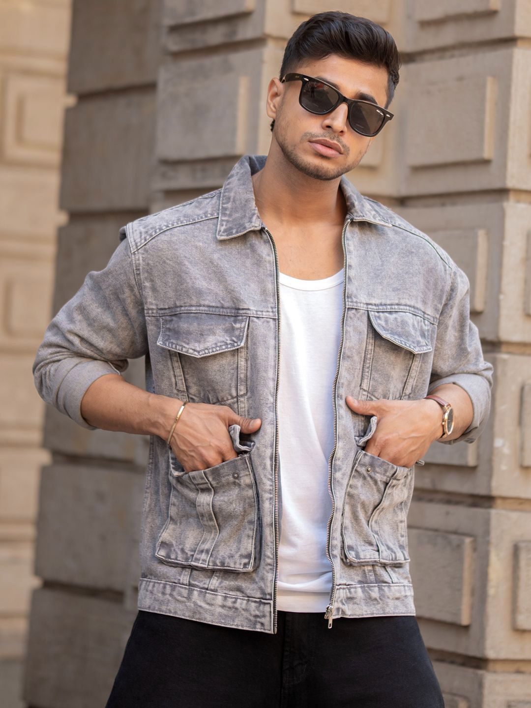 Powerlook Men Spread Collar Washed Solid Cotton Casual Denim Jacket