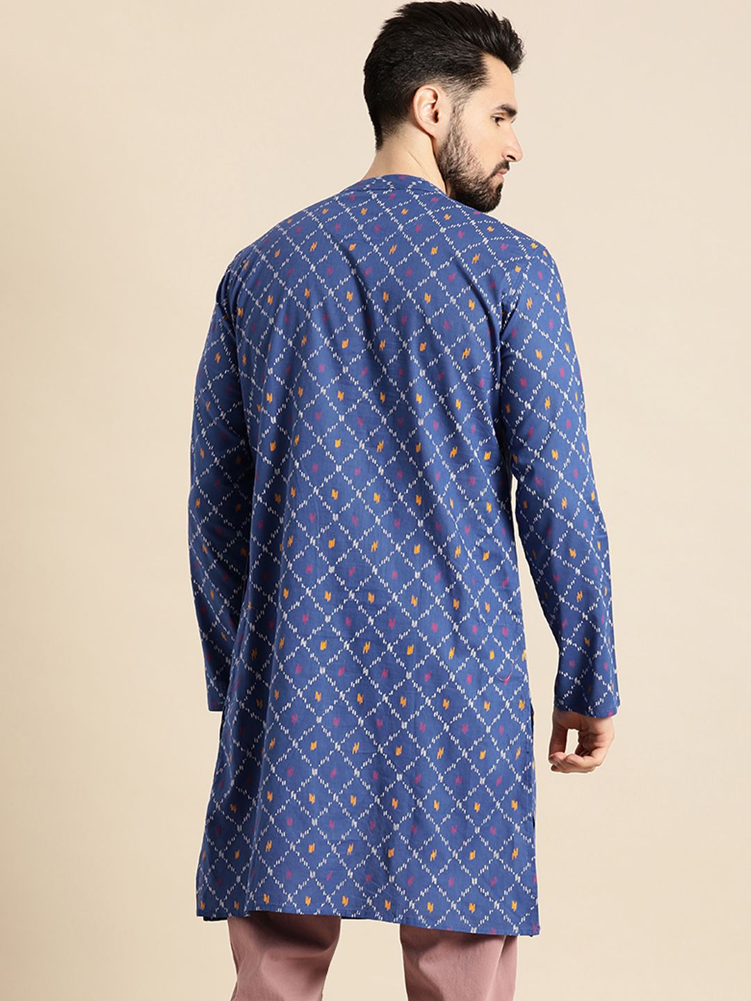 Anouk Men Blue & White Geometric Printed Kurta