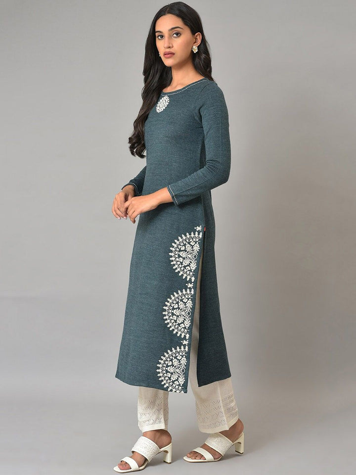 W Thread Work Round Neck Acrylic Straight Kurta