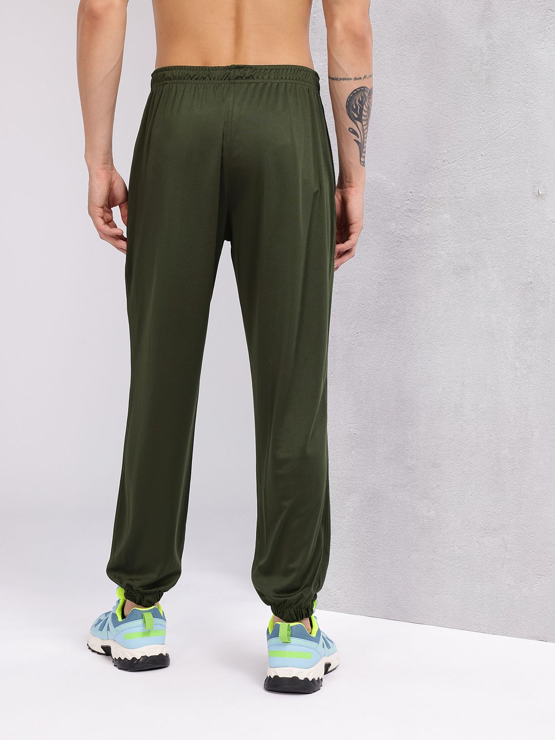HRX by Hrithik Roshan Men Rapid-Dry Training Joggers