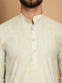 SOJANYA Geometric Printed Straight Kurta With Churidar