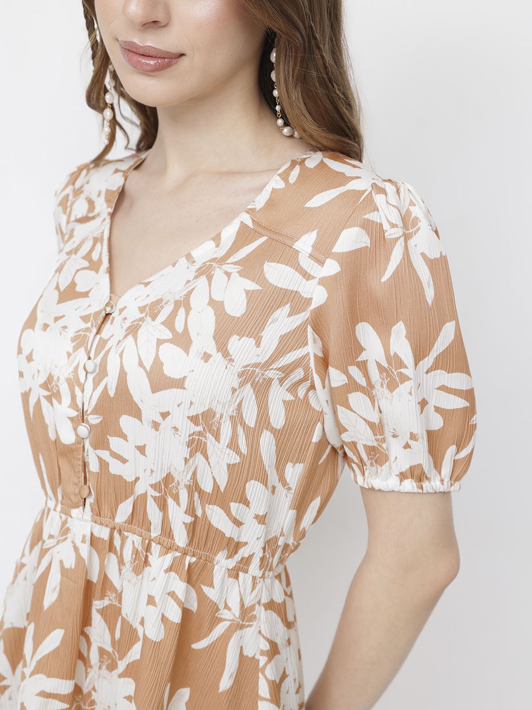 DressBerry Mocha Florals Tiered Down Dress