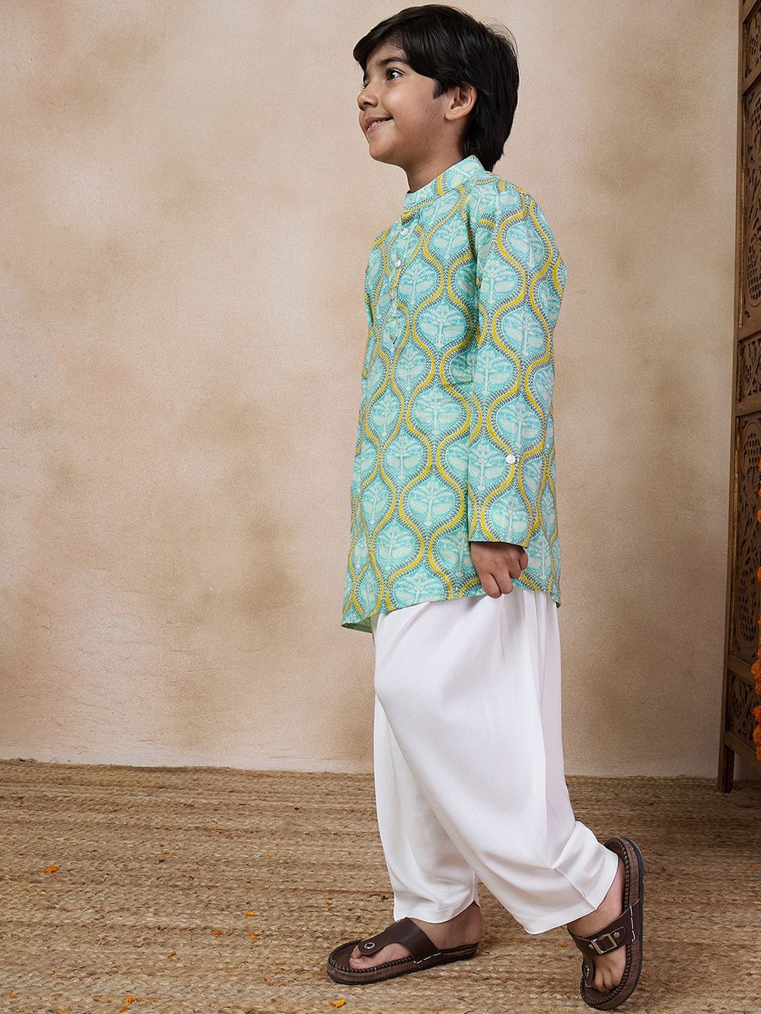 pspeaches Boys Mandarin collar Floral Printed Regular Kurta with Salwar