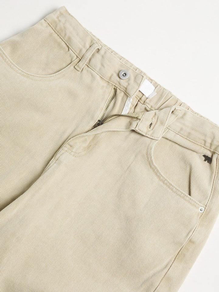 THE BEAR HOUSE Men Straight Fit Clean Look Mid-Rise Regular Jeans