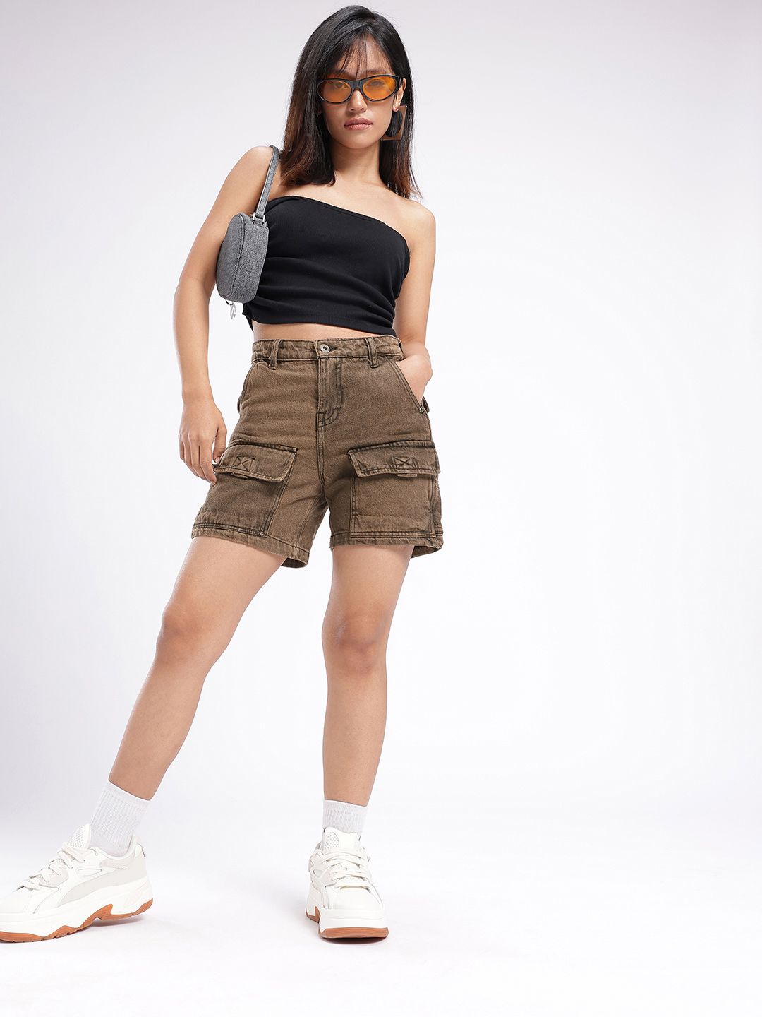 DressBerry Women Edgy Cool High-Rise Washed Denim Cargo Shorts