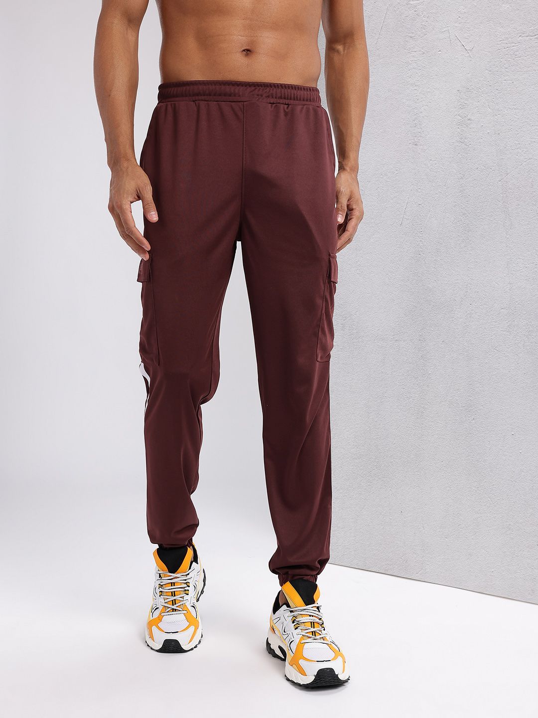 HRX by Hrithik Roshan Men Mid-Rise Rapid-Dry Training Joggers