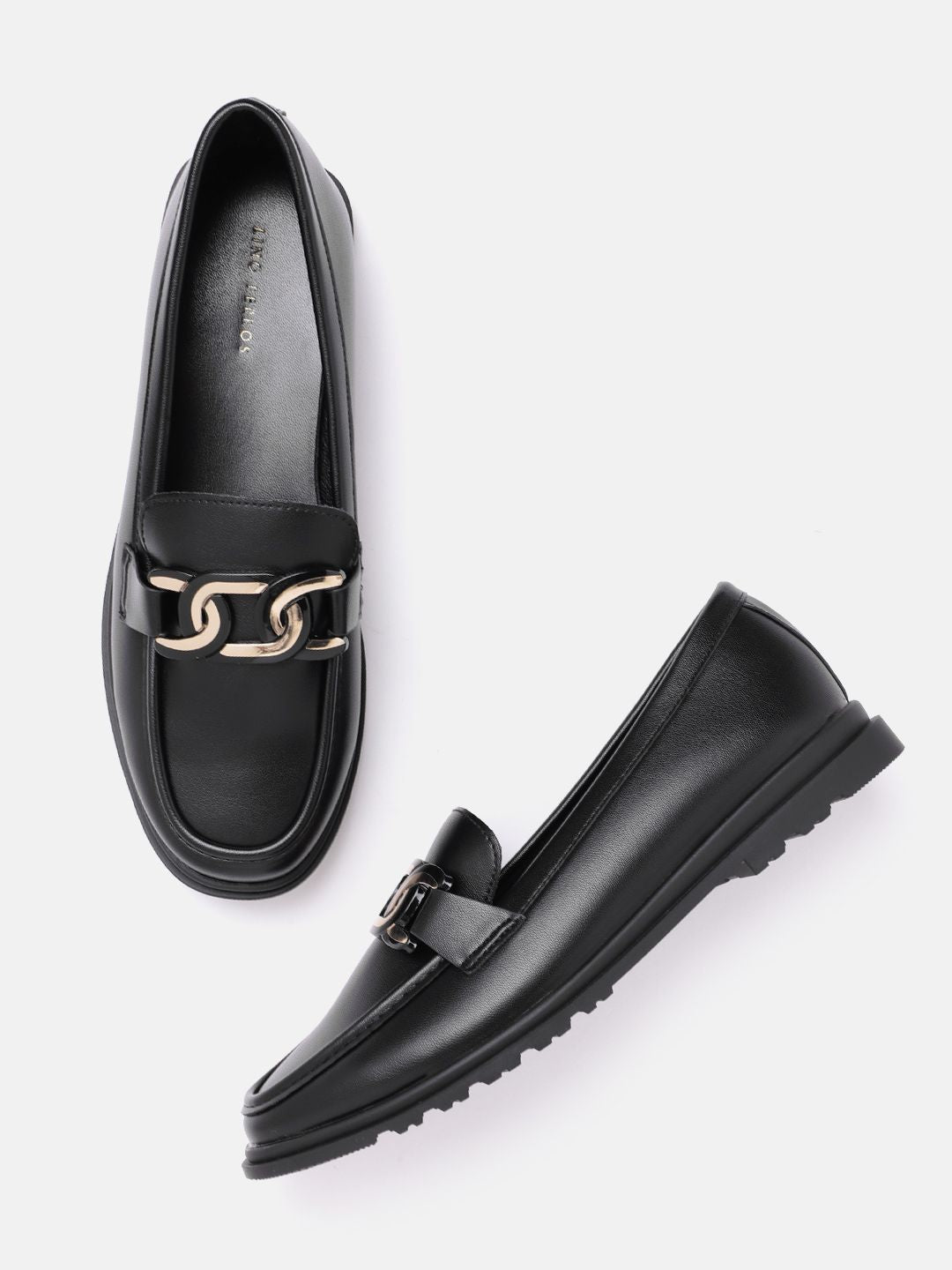 Lino Perros Women Chain Detail Moccasins