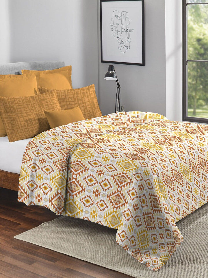 MYTRIDENT Feather Tales Mild Winter 150 GSM Pure Cotton Double Bed Comforter