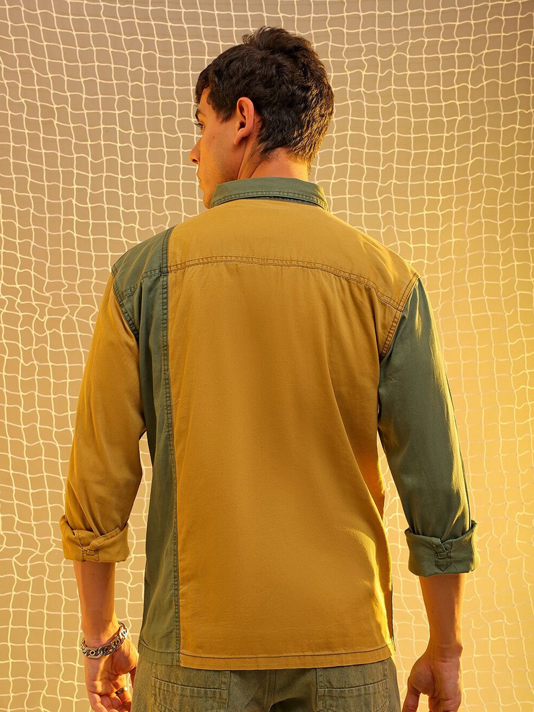 The Indian Garage Co Colourblocked Spread Collar Long Sleeves Casual Shirt